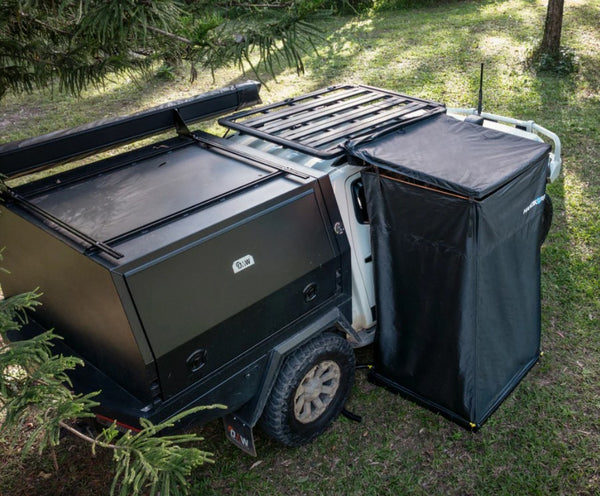 HARDKORR FOLDING SHOWER/ENSUITE TENT WITH INTERGRATED LIGHTING